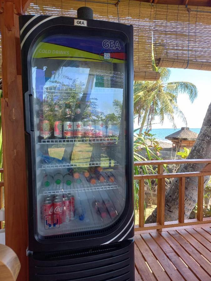 Bali North Beach B&B Tianyar Exterior photo