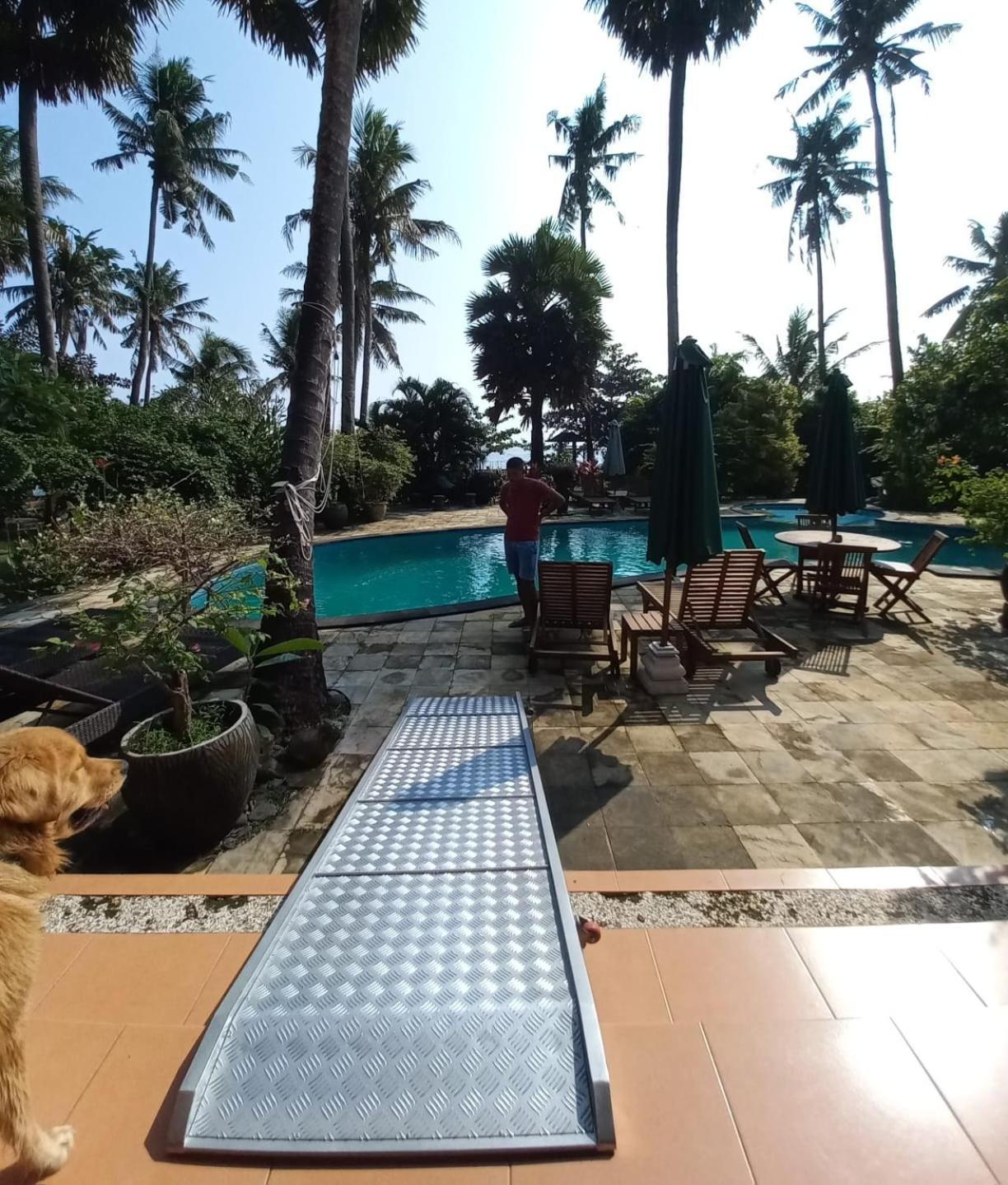 Bali North Beach B&B Tianyar Exterior photo